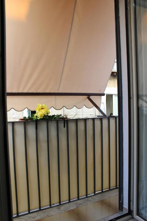 Casa Vacanza Grey Aparthotel Νάπολη Εξωτερικό φωτογραφία