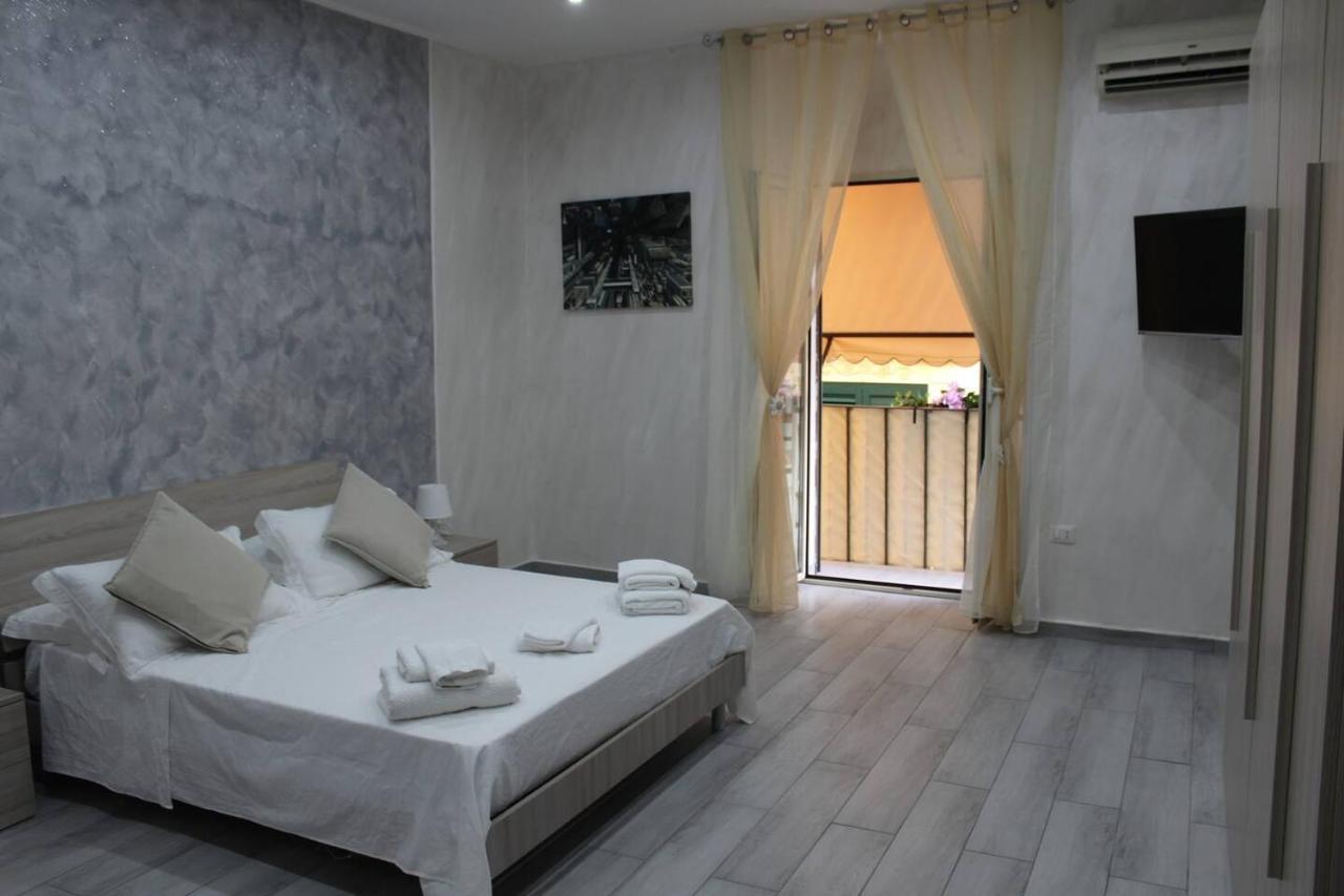 Casa Vacanza Grey Aparthotel Νάπολη Εξωτερικό φωτογραφία