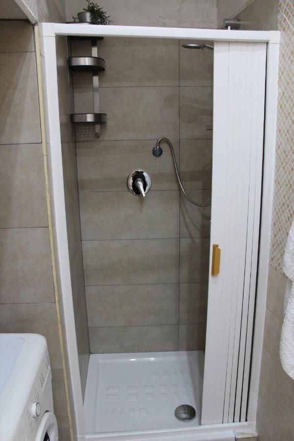 Casa Vacanza Grey Aparthotel Νάπολη Εξωτερικό φωτογραφία