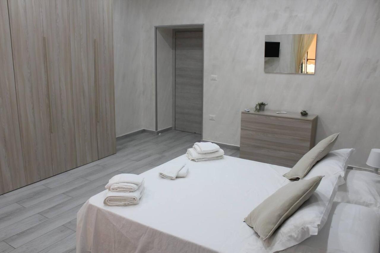 Casa Vacanza Grey Aparthotel Νάπολη Εξωτερικό φωτογραφία